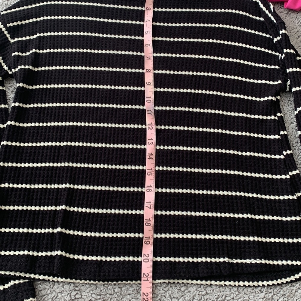Anthropologie Top - Picture 5 of 7